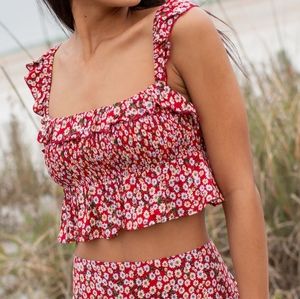 NATURAL LIFE🌼 Red Daisies Smocked Megan Top blouse